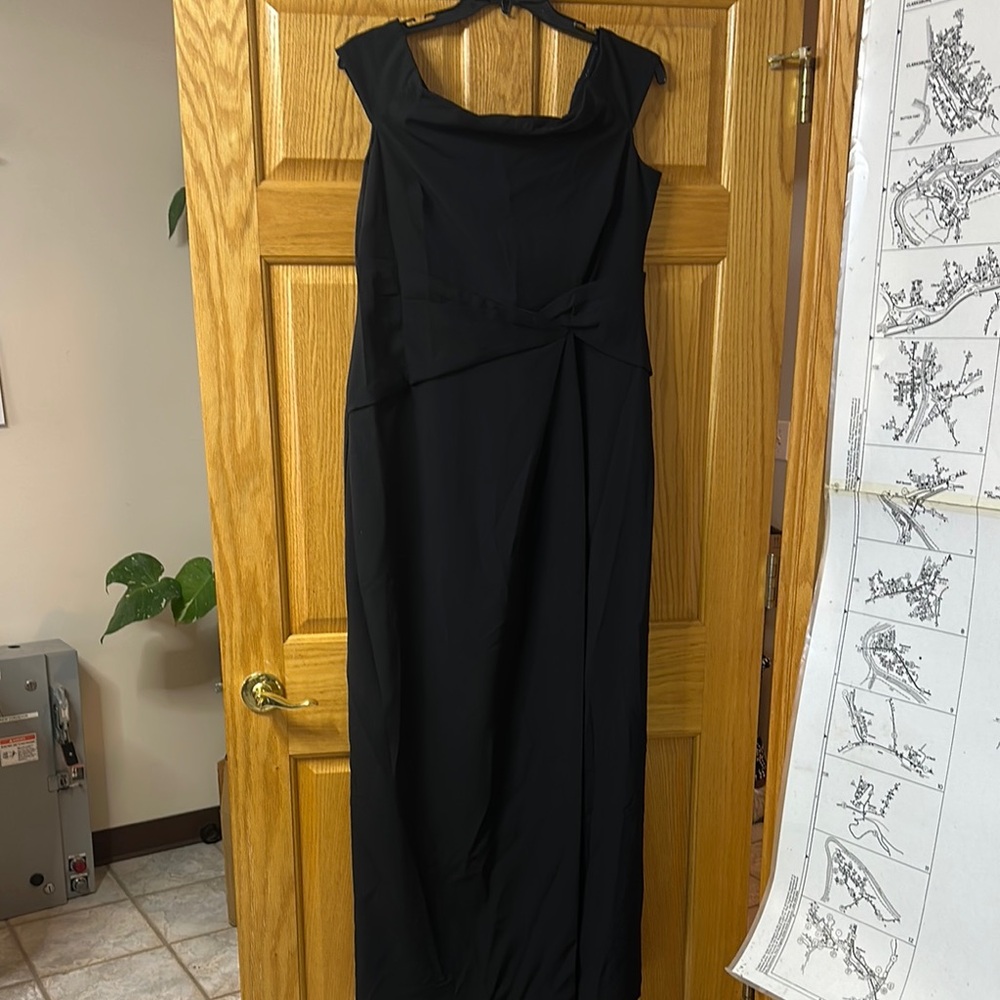 Ralph Lauren Black Scoop Neck Sleeveless Maxi Dress